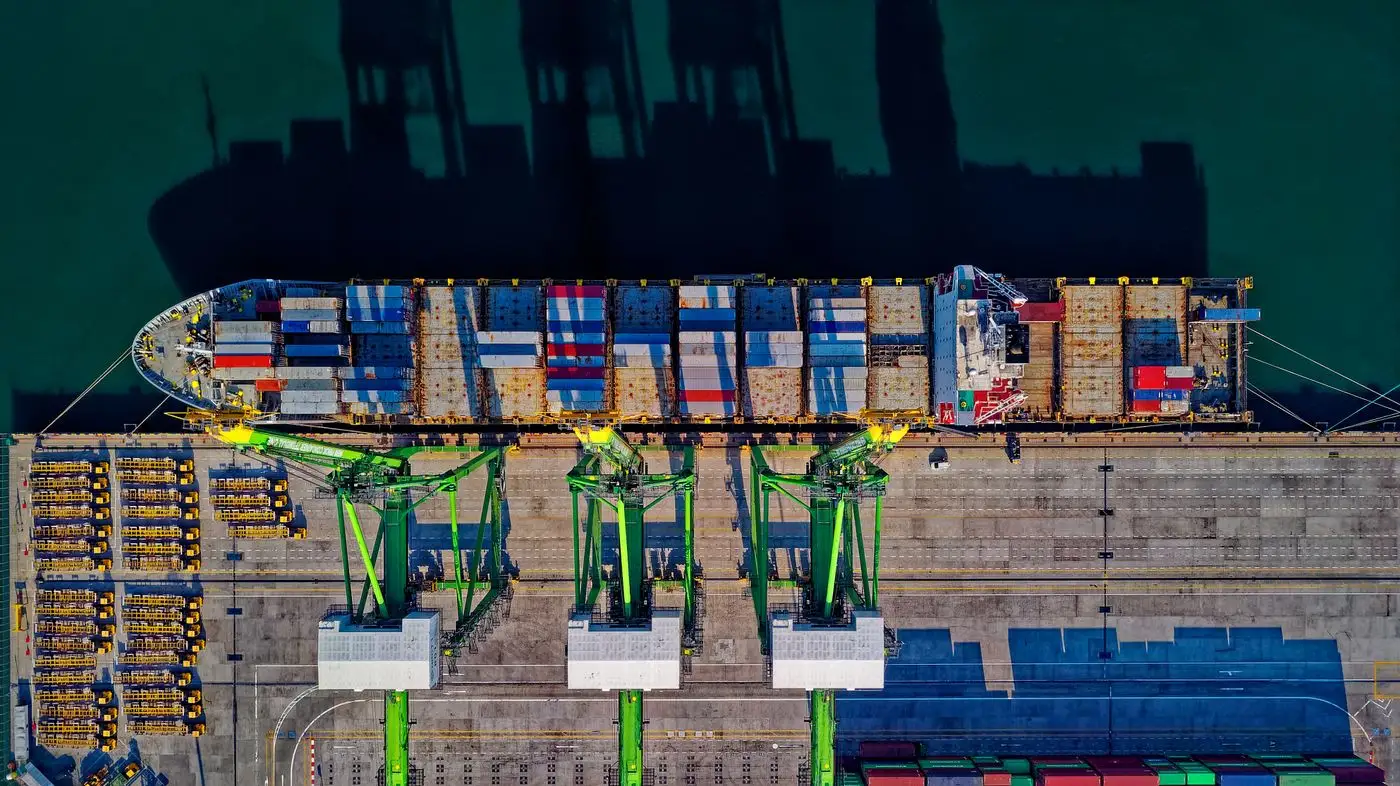 Cargo ship carrying containers